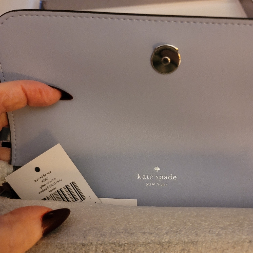 Kate Spade Glimmer Boxed Medium Flap Phone Wristlet Wallet SILVER Glitter/ BNWT - Picture 3 of 6